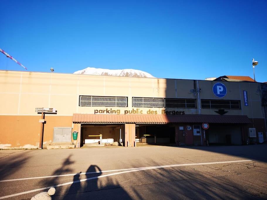 Huez Au Pied Des Pistes Avec Parking Entierement Renove 아파트 외부 사진