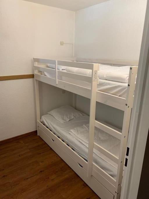 Huez Au Pied Des Pistes Avec Parking Entierement Renove 아파트 외부 사진