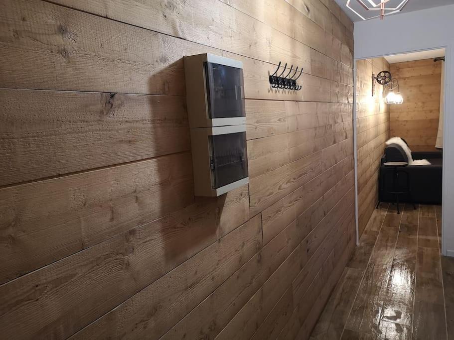 Huez Au Pied Des Pistes Avec Parking Entierement Renove 아파트 외부 사진