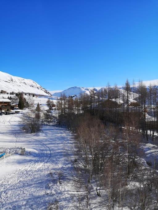 Huez Au Pied Des Pistes Avec Parking Entierement Renove 아파트 외부 사진